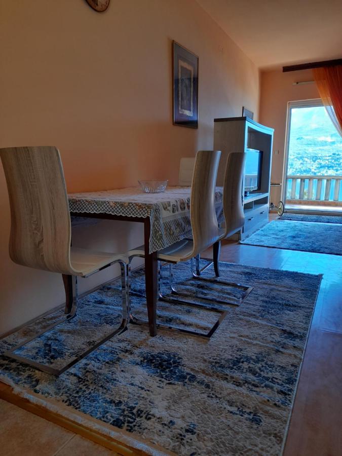 Villa Garden Apartments Herceg Novi Exteriör bild