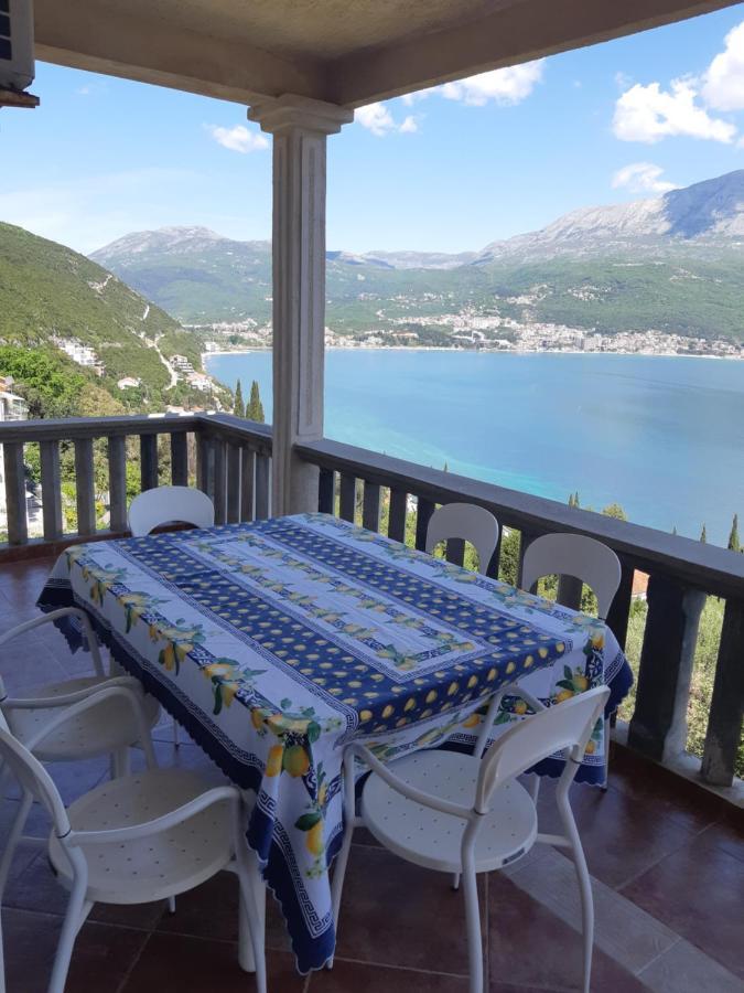 Villa Garden Apartments Herceg Novi Exteriör bild